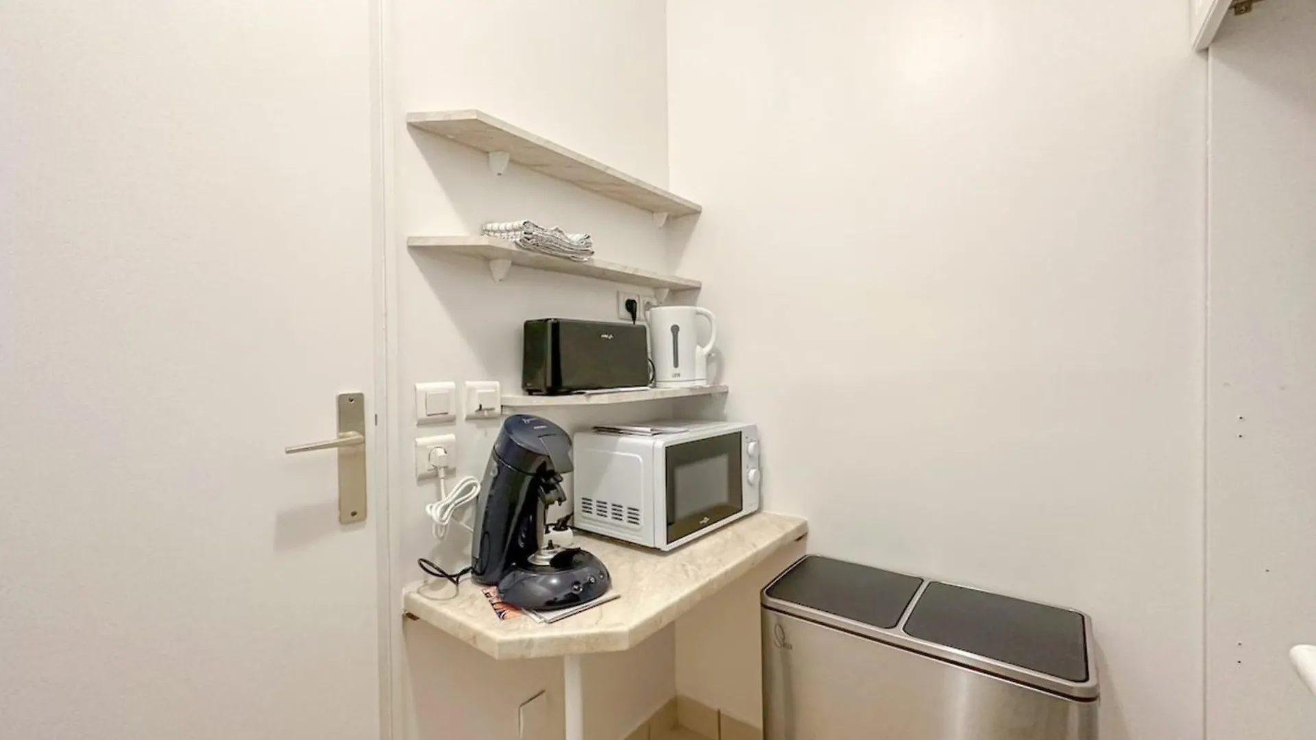 Flexliving - Whole Apartment - Hillairet Paris