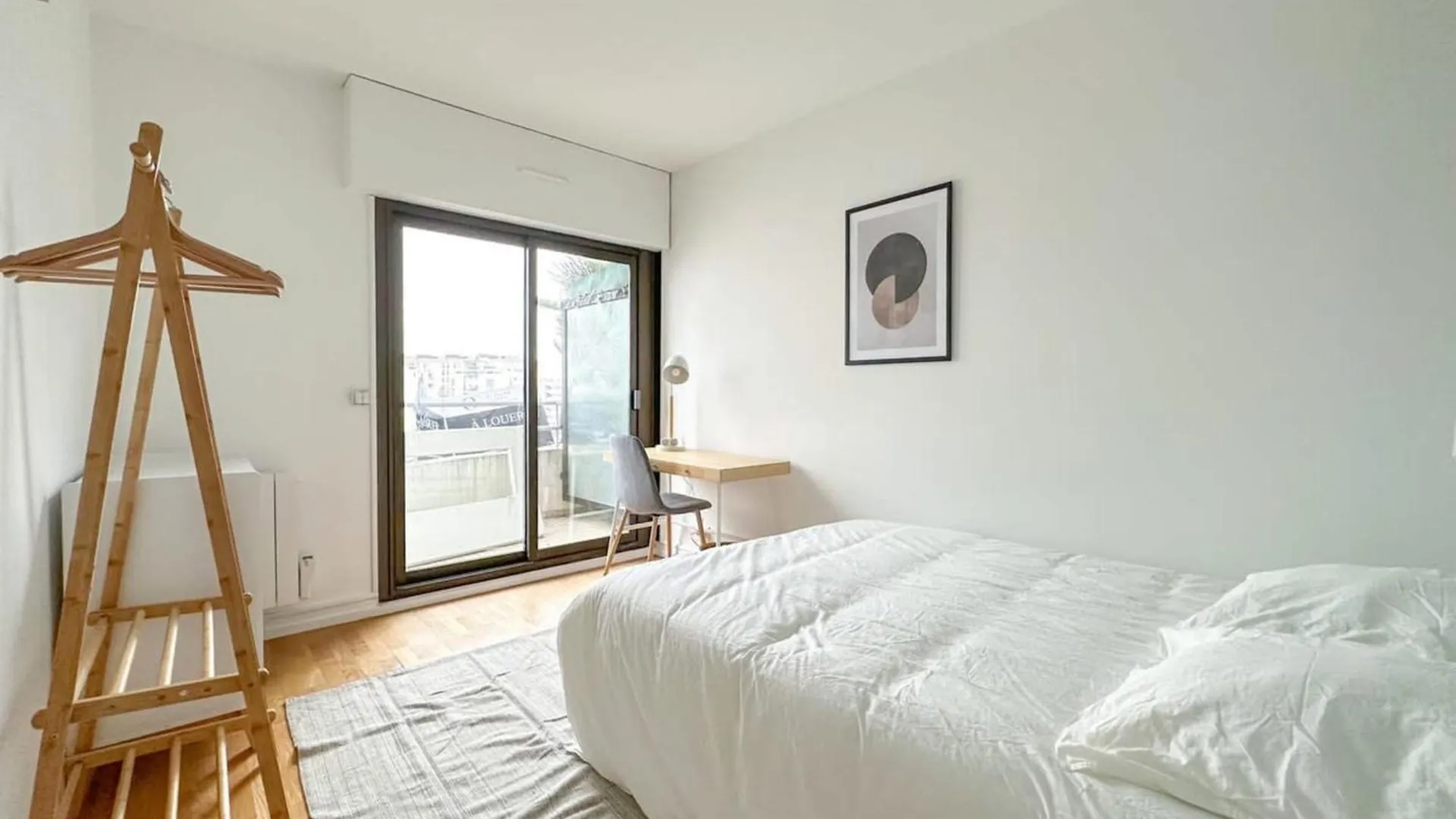 Flexliving - Whole Apartment - Hillairet Paris 0*,  France
